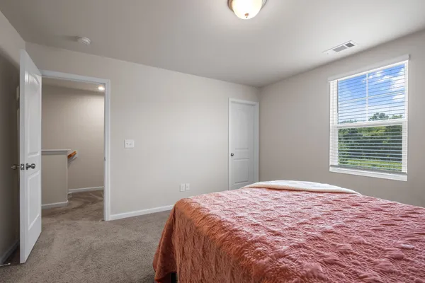 $1,900 | 544 Medwyk Drive, Lebanon, TN 37090