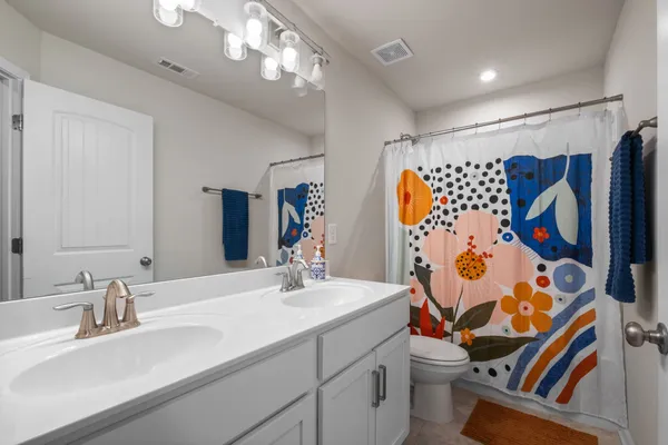 $1,900 | 544 Medwyk Drive, Lebanon, TN 37090