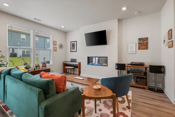 $1,900 | 544 Medwyk Drive, Lebanon, TN 37090