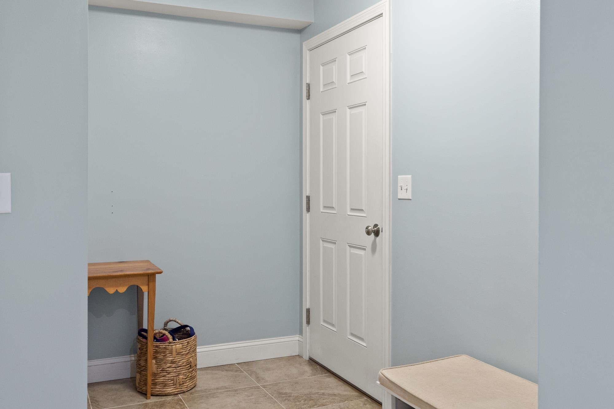 64 Brooke Lane, Unit 7 Colchester, VT 05446 - Photo 4 of 40 Gallery Image 4