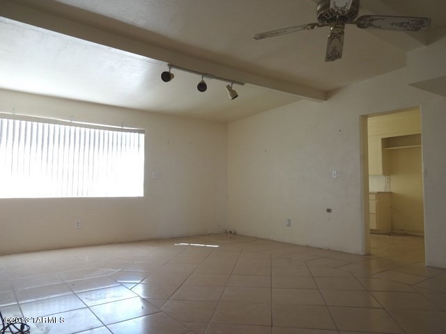 1427 East Alvord Road Tucson, AZ 85706 - Photo 7 of 21