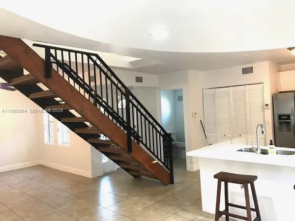 $3,750 | 3356 Bird Avenue, Unit 10, Miami, FL 33133
