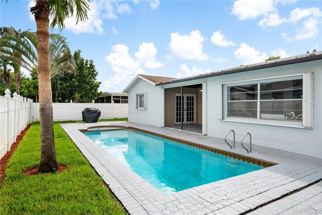 8993 Southwest 8th Street Boca Raton, FL 33433 - Photo 19 of 22 Photo 19