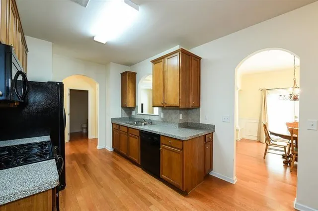 $2,880 | 981 Brownstone Lane Southwest, Unit 17, Marietta, GA 30064