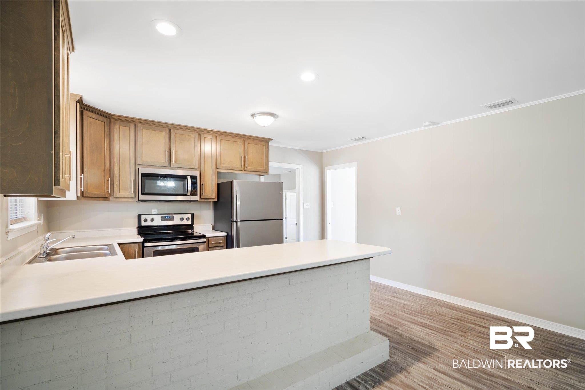 7070 South Laverne Drive Mobile, AL 36618 - Photo 5 of 20