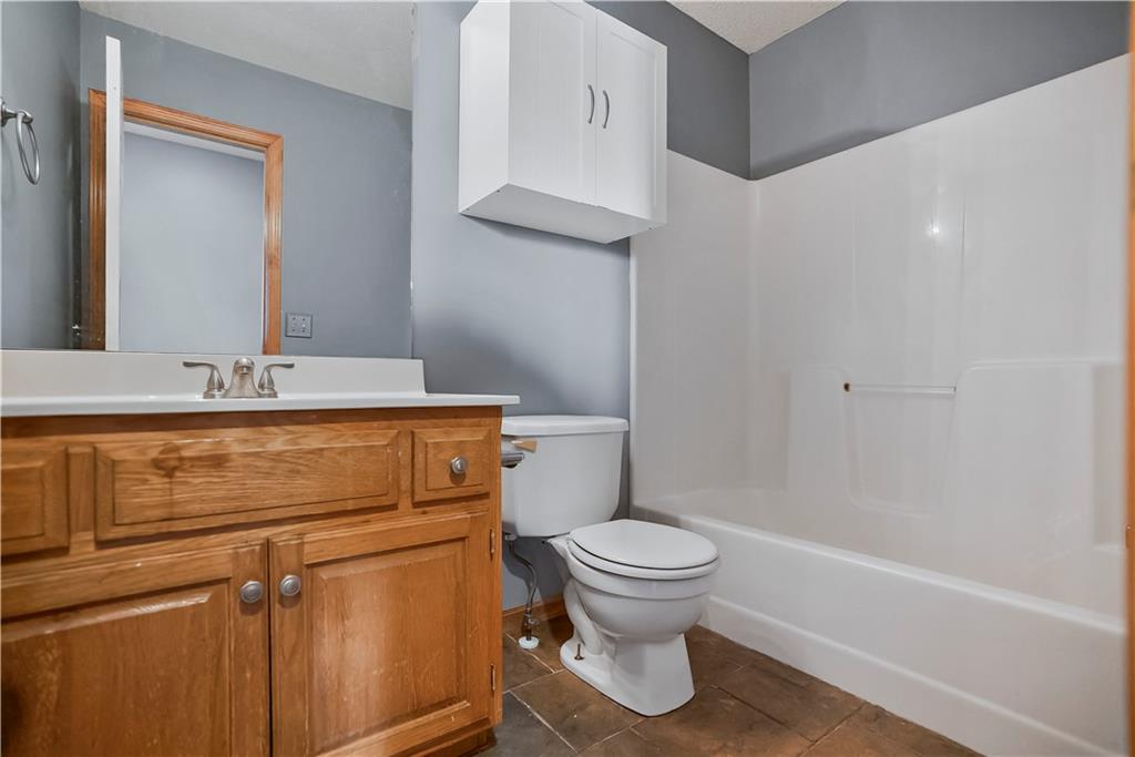 21270 West 227th Street Spring Hill, KS 66083 - Photo 16 of 26