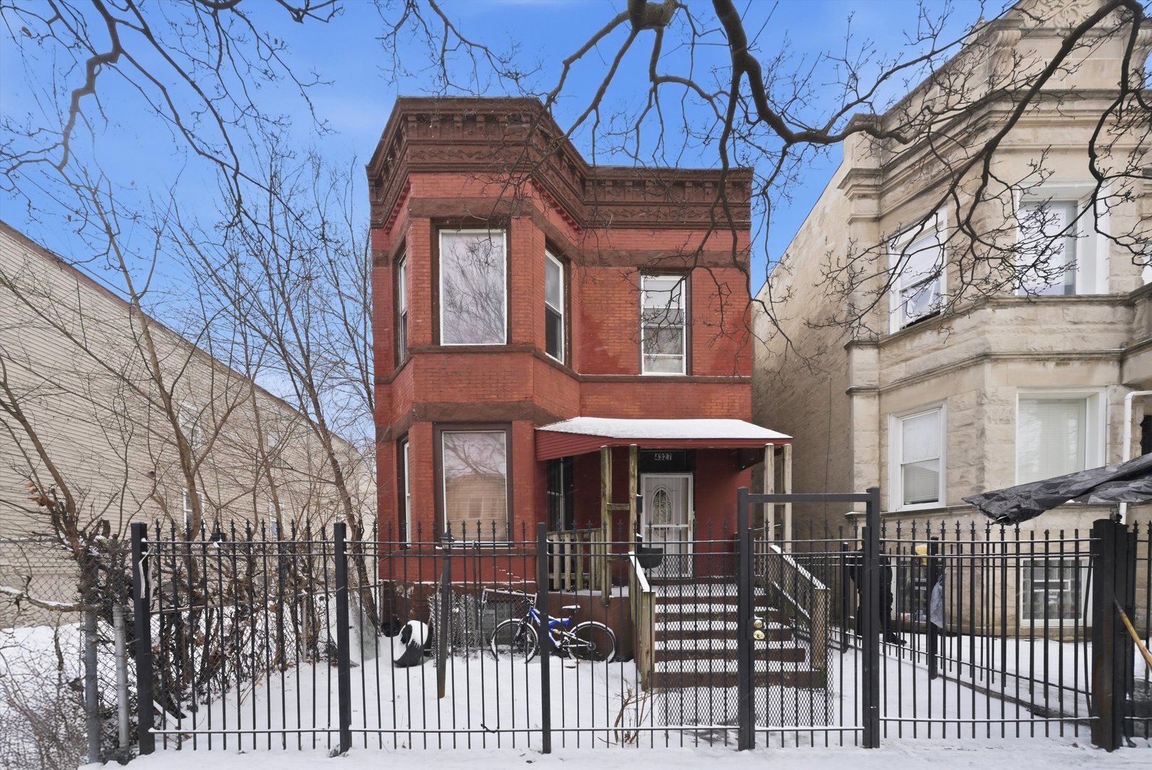 4327 West Monroe Street Chicago, IL 60624 - Photo 1 of 1