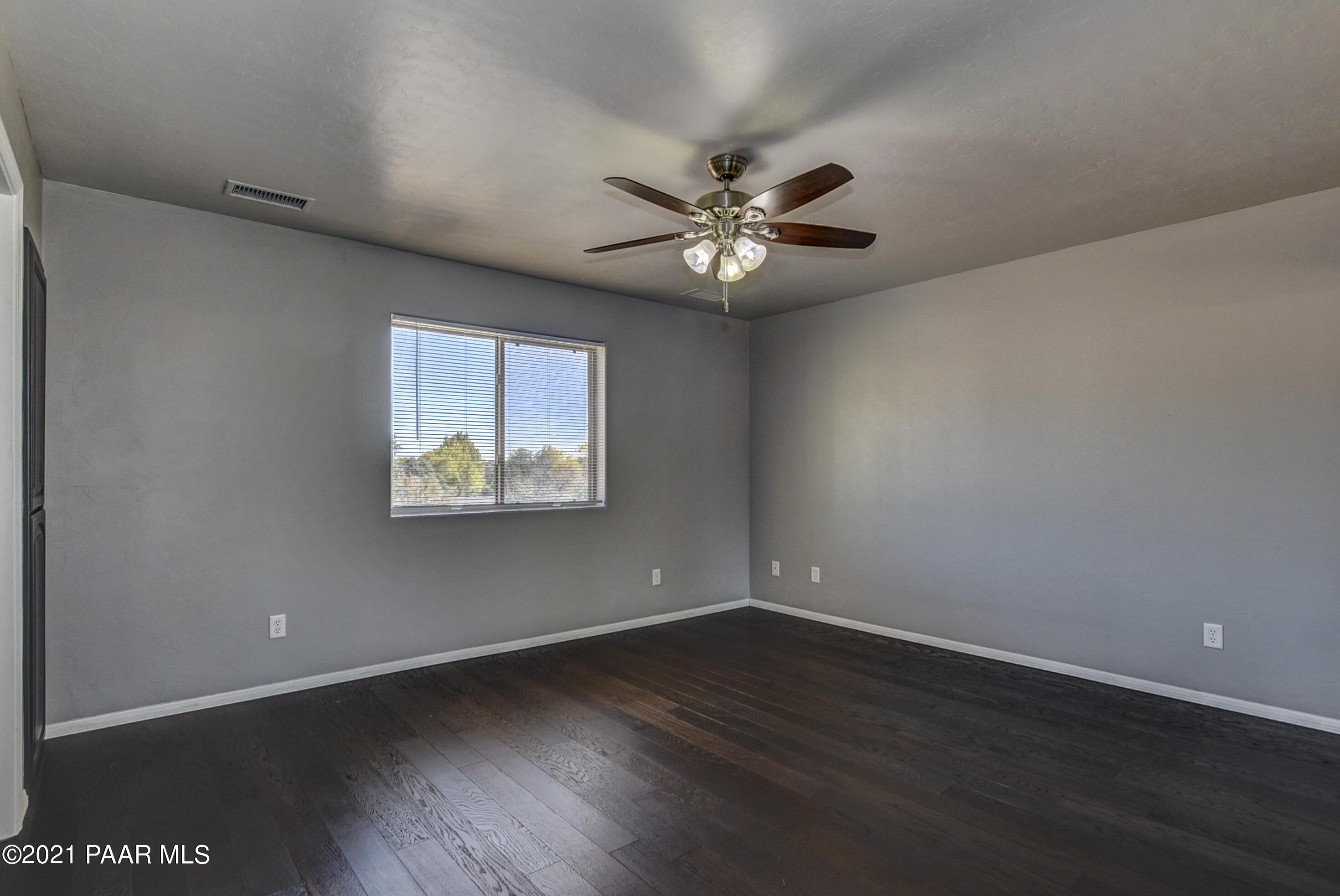 1827 North Topaz Road Prescott, AZ 86301 - Photo 20 of 22 Primary Bedroom