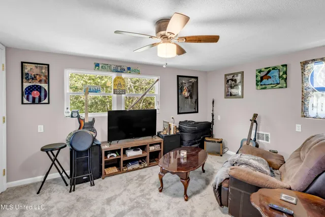 $175,000 | 7008 Crazy Horse Drive, Kiln, MS 39556