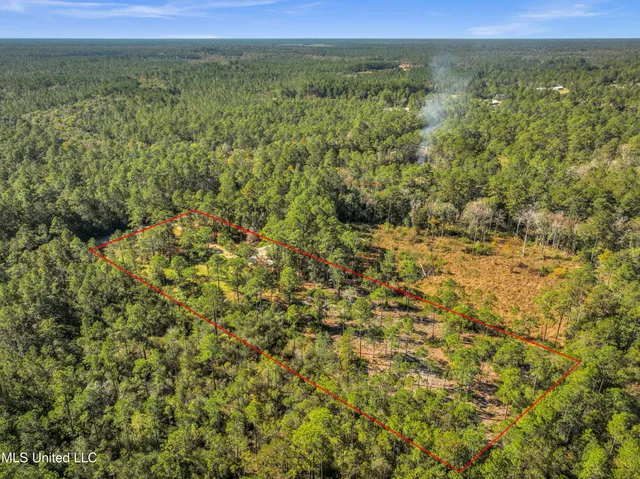 $175,000 | 7008 Crazy Horse Drive, Kiln, MS 39556