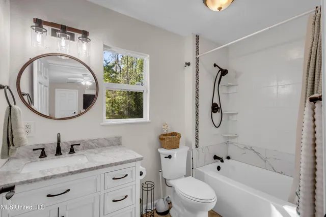 $175,000 | 7008 Crazy Horse Drive, Kiln, MS 39556