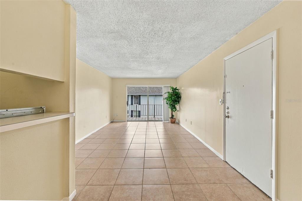 905 West Oak Ridge Road, Unit D Orlando, FL 32809 - Photo 6 of 34 Gallery Image 6