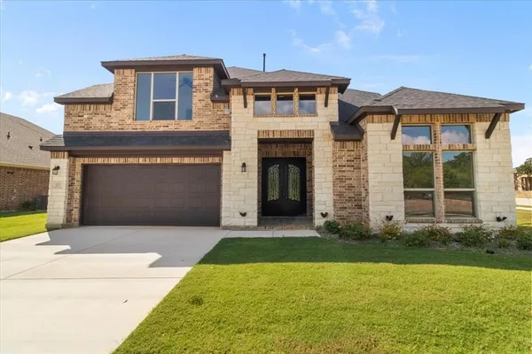$525,000 | 929 RYED Lane, Fort Worth, TX 76120