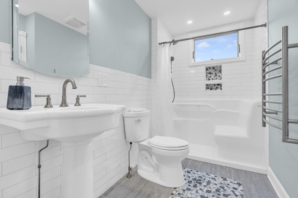 17 Bowker Road Waltham, MA 02453 - Photo 16 of 38 Gallery Image 16