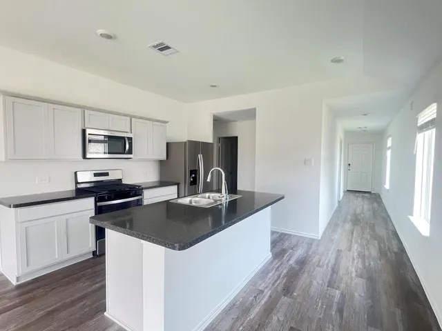 $2,000 | 5930 Cypresswood Hts Drive, Spring, TX 77373