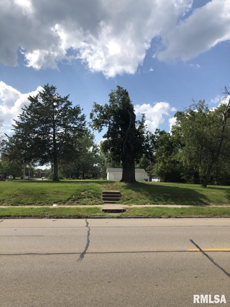 2602 North 3rd Street, Unit NORTH Clinton, IA 52732 - Photo 1 of 1 Gallery Image 1