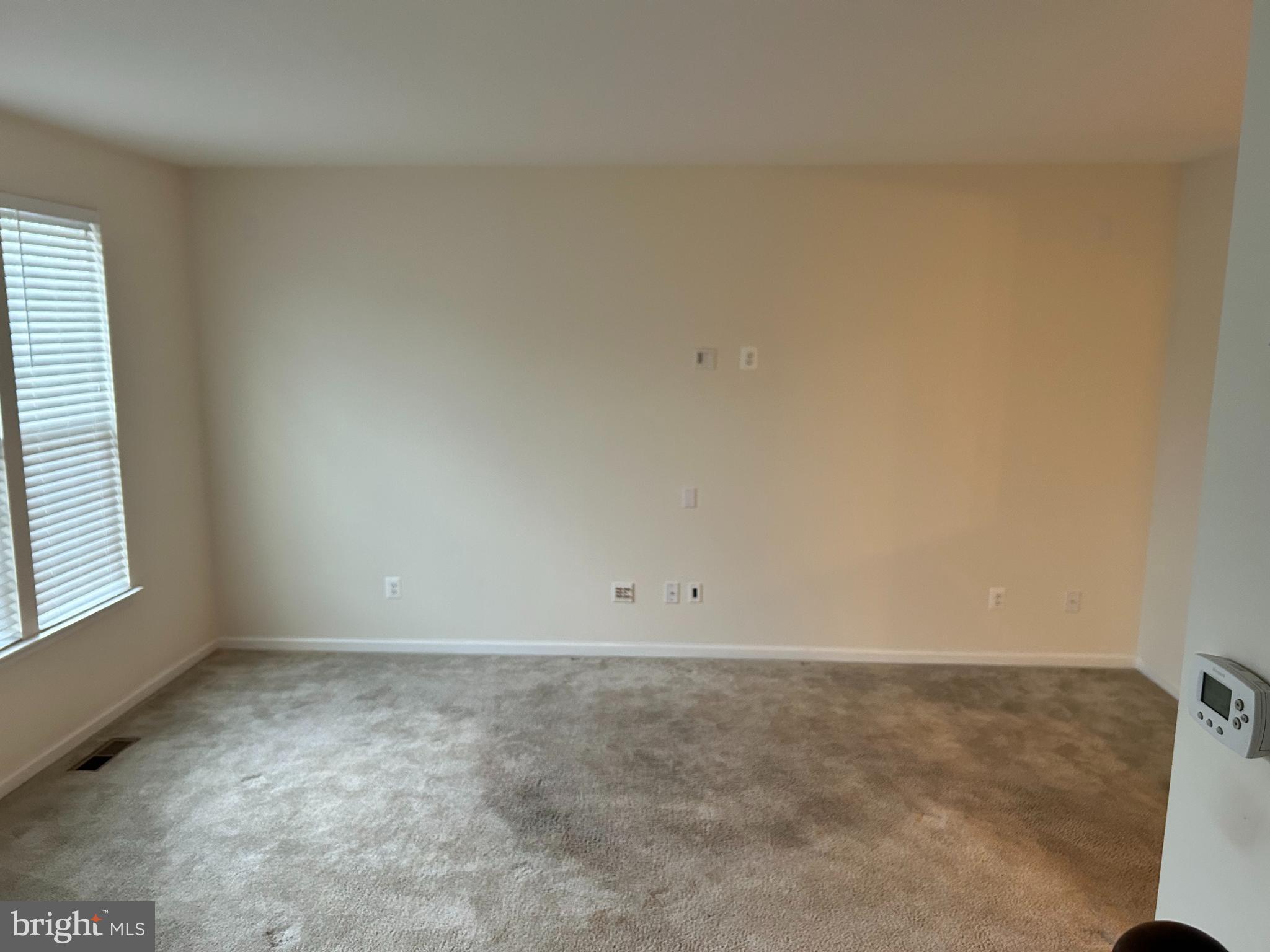 6170 Willow Place Bealeton, VA 22712 - Photo 15 of 28 an empty room with a window