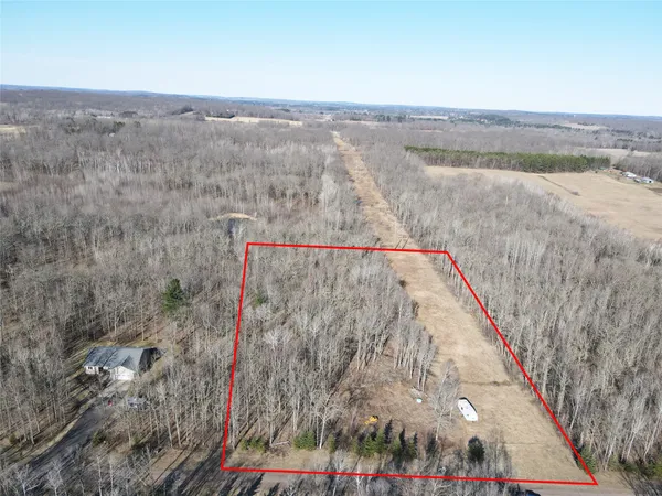 $45,000 | N5009 Degenaar Drive, Spooner, WI 54801