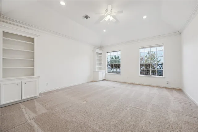 $985,000 | 5107 Locust Street, Bellaire, TX 77401