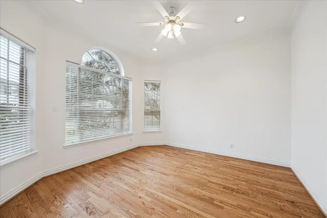 $985,000 | 5107 Locust Street, Bellaire, TX 77401