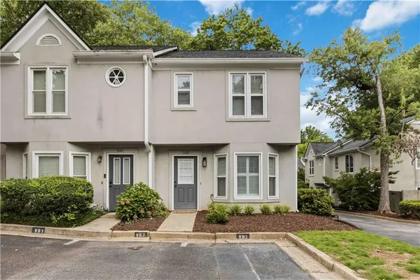 $395,000 | 902 Defoors Landing Northwest, Atlanta, GA 30318