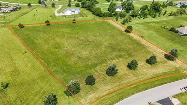 $64,900 | 17 Wheatland Drive, Ottawa, KS 66067