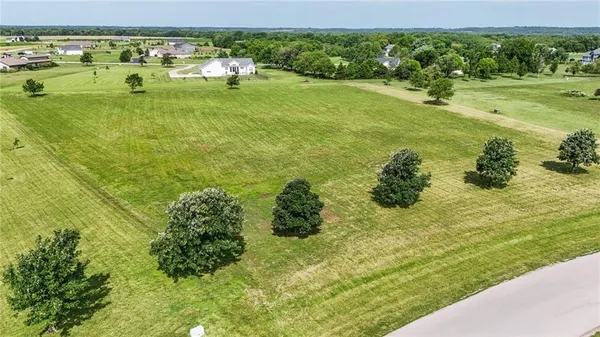 $64,900 | 17 Wheatland Drive, Ottawa, KS 66067