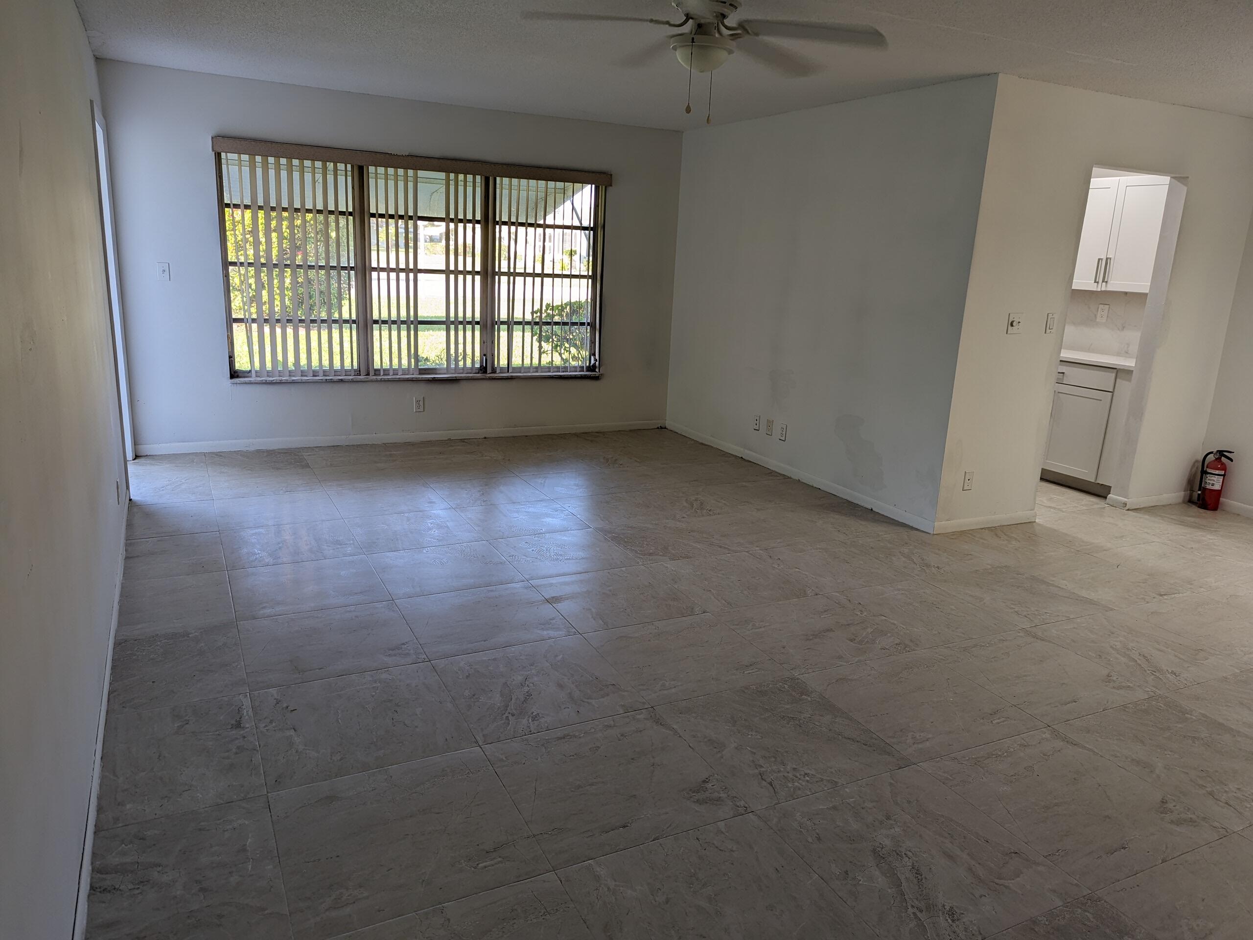 360 High Point Boulevard, Unit C Delray Beach, FL 33445 - Photo 6 of 15 Living Room
