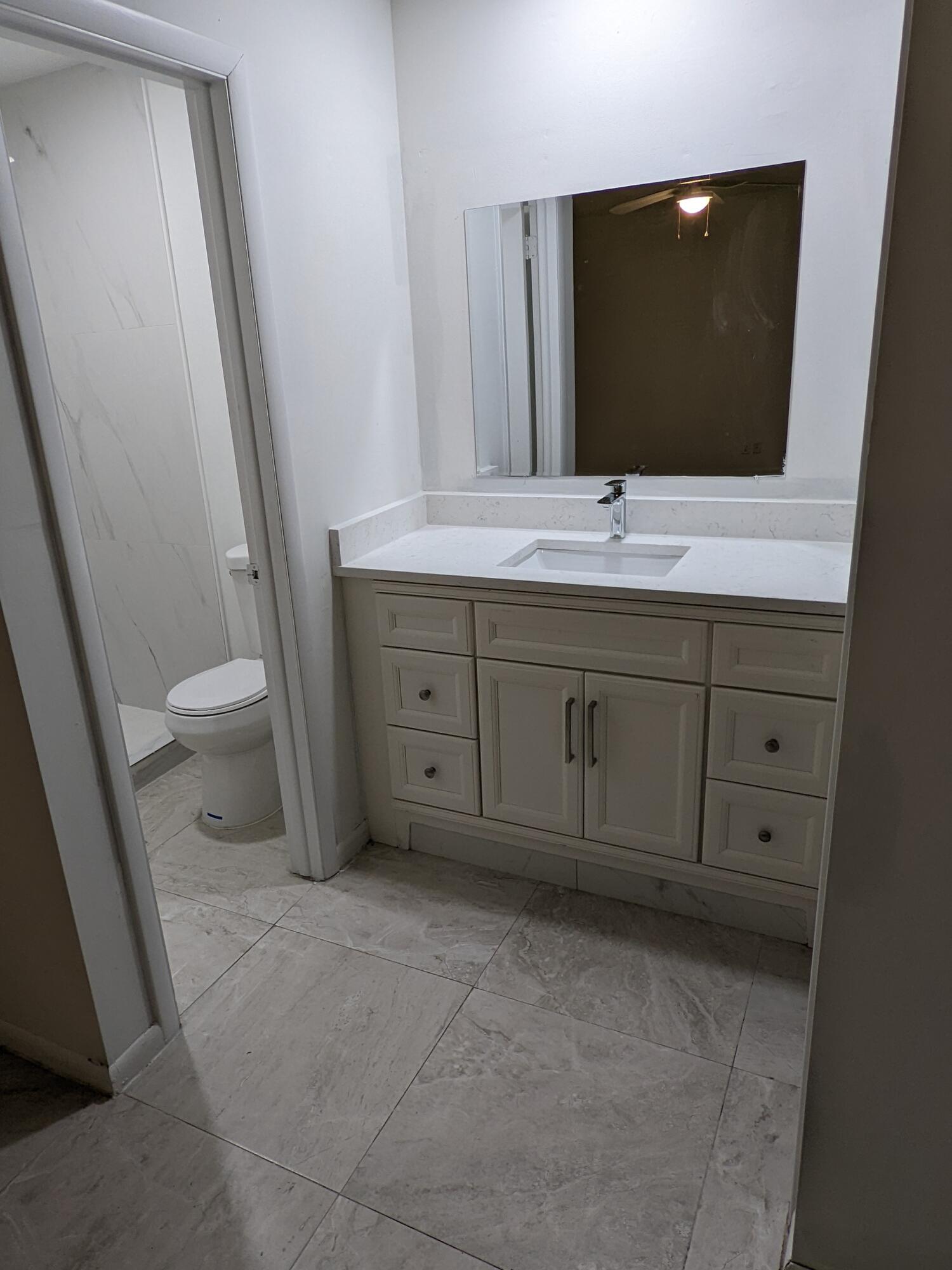 360 High Point Boulevard, Unit C Delray Beach, FL 33445 - Photo 10 of 15 Master Bathroom