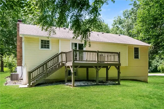 $2,310 | 5918 Northwest 66th Terrace, Kansas City, MO 64151