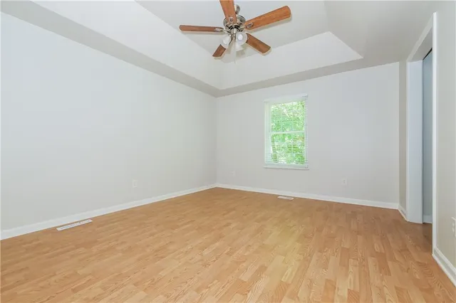 $2,310 | 5918 Northwest 66th Terrace, Kansas City, MO 64151