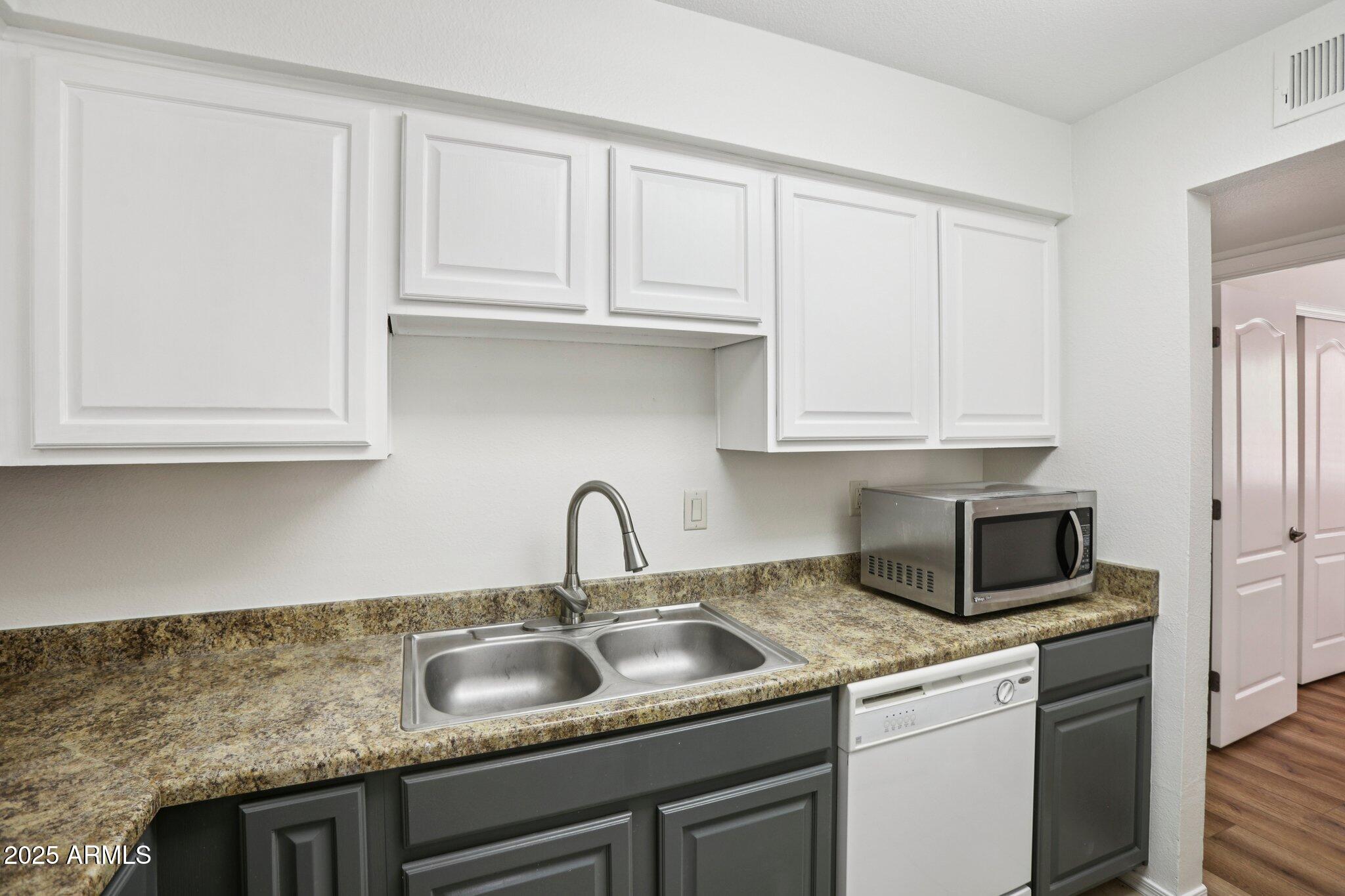 303 North Miller Road, Unit 1001 Scottsdale, AZ 85257 - Photo 8 of 22 11-web-or-mls-N Miller Rd unit 1001-S161