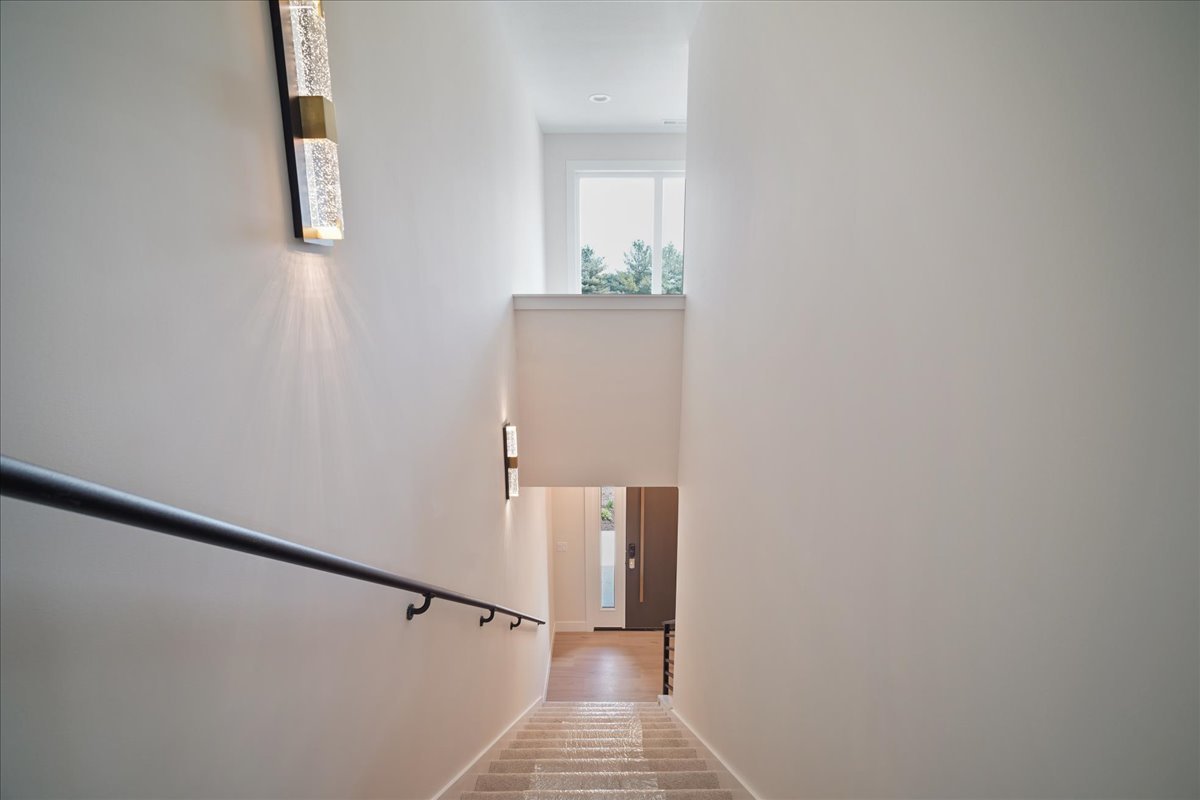 385 Larkspur Lane Normal, IL 61761 - Photo 24 of 64