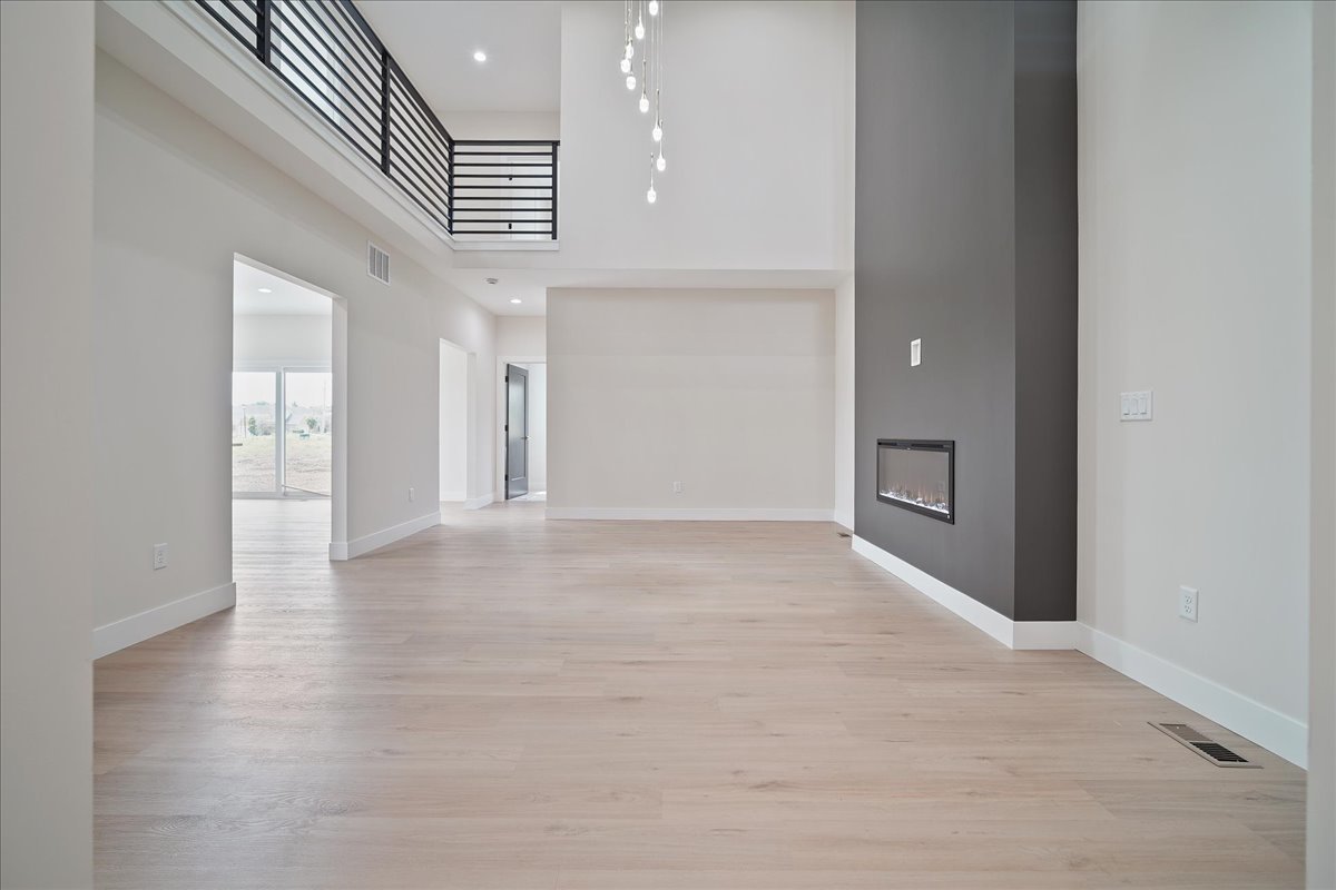 385 Larkspur Lane Normal, IL 61761 - Photo 7 of 64