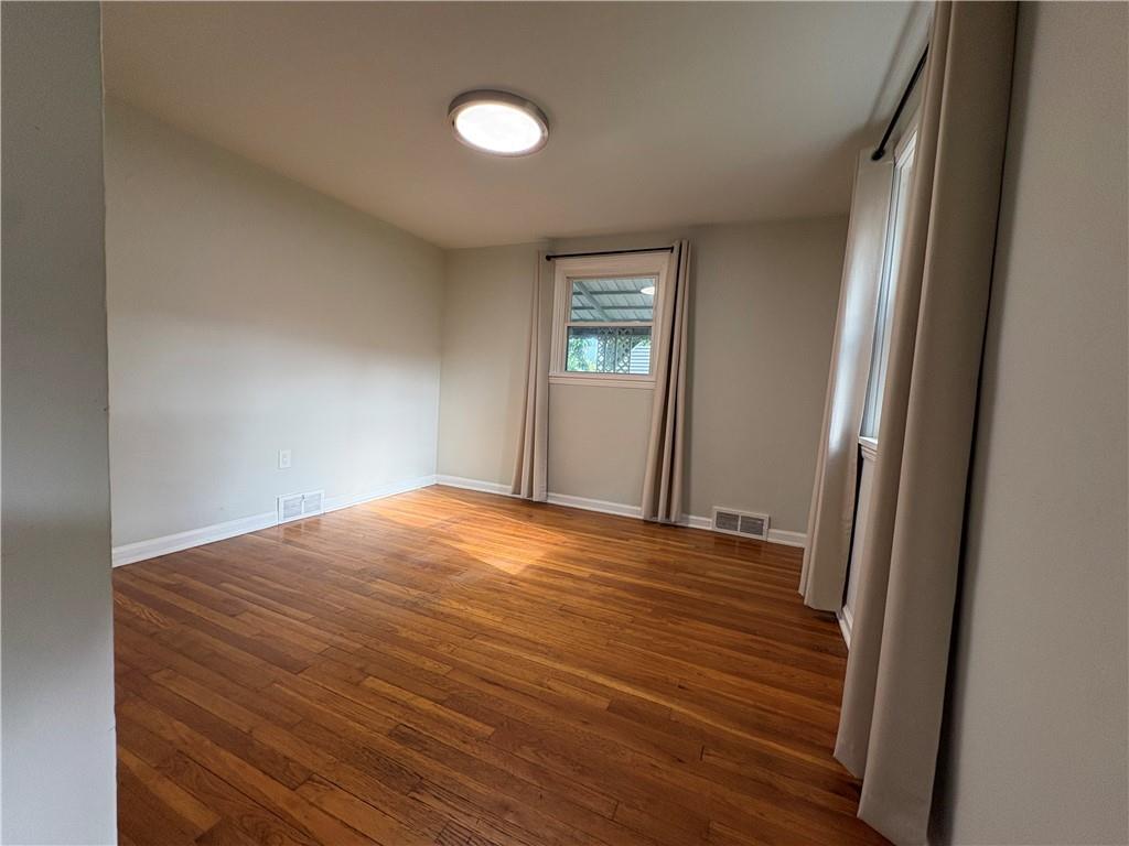 5357 Brownsville Road Pittsburgh, PA 15236 - Photo 5 of 21