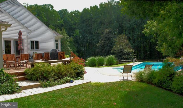1694 Beulah Road Vienna, VA 22182 - Photo 19 of 30 Secluded and Gorgeous Backyard