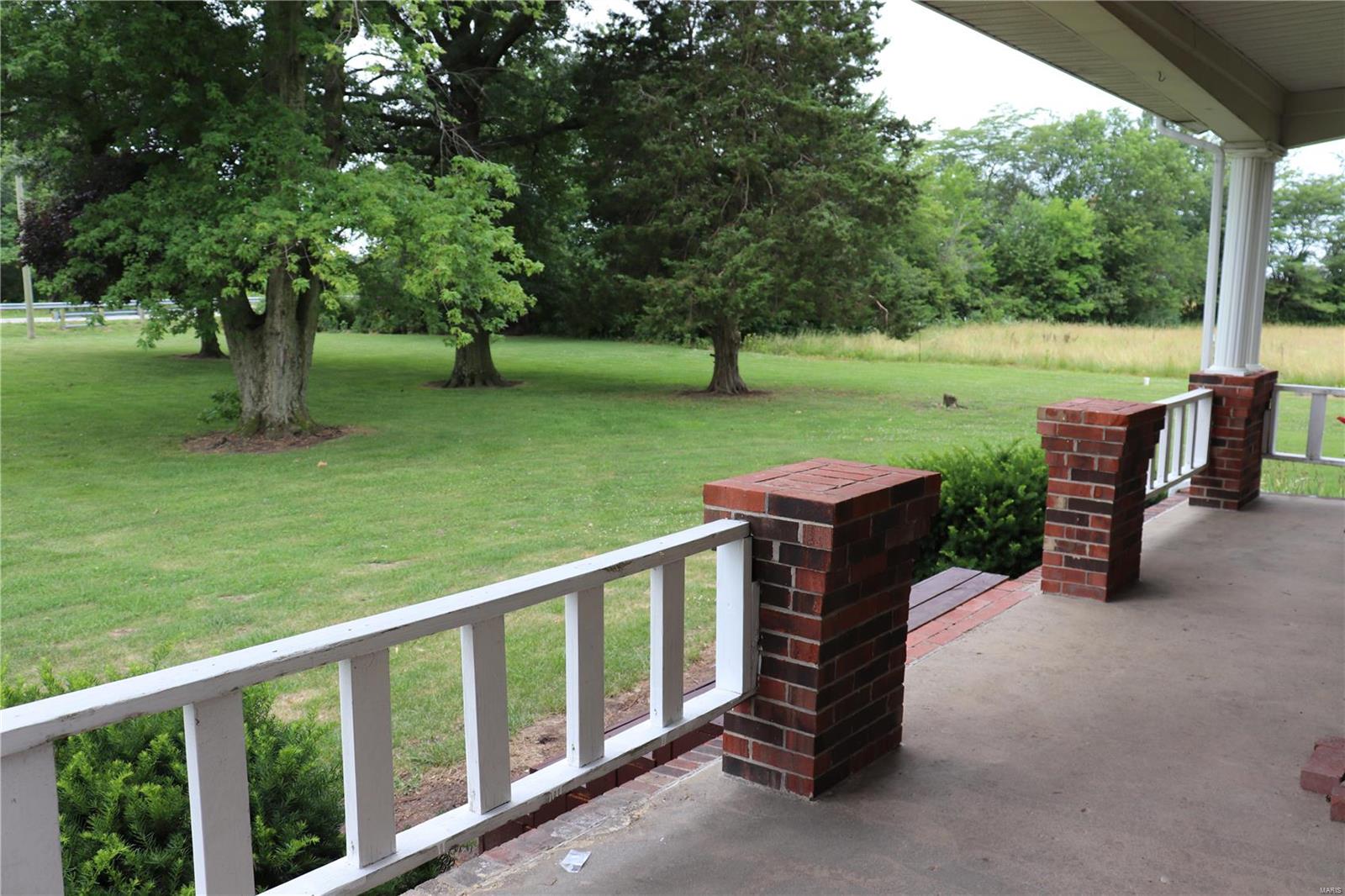 13435 Silver Creek Road New Douglas, IL 62074 - Photo 11 of 58