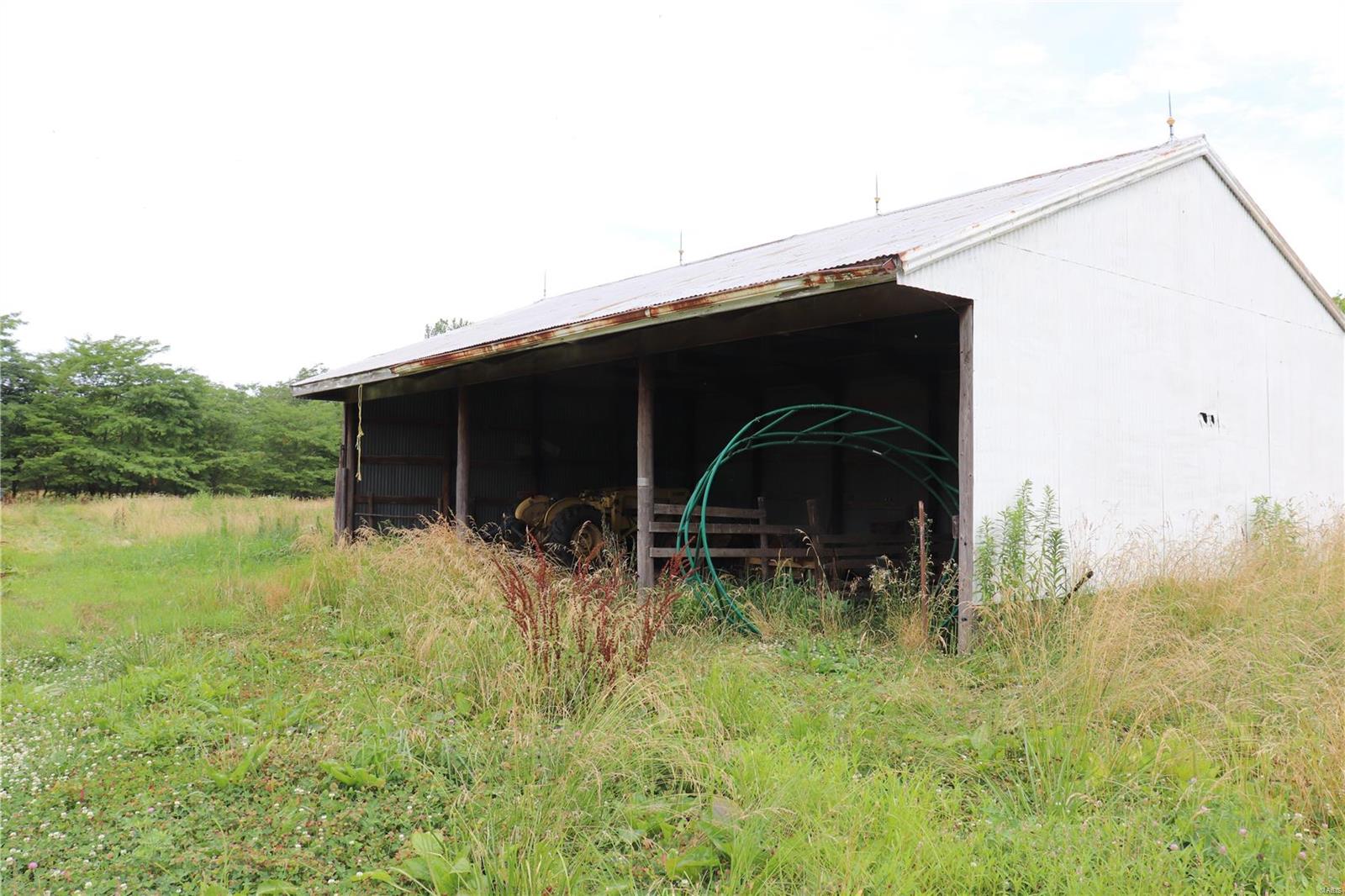 13435 Silver Creek Road New Douglas, IL 62074 - Photo 46 of 58