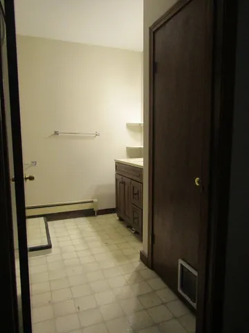 $2,350 | 23 Maple Street, Unit B, Pepperell, MA 01463