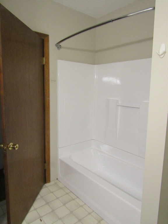 23 Maple Street, Unit B Pepperell, MA 01463 - Photo 4 of 8