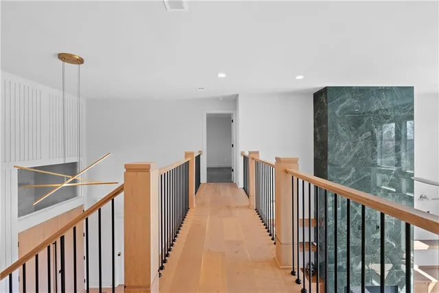 $875,000 | 4 Broken Arrow Court, Lake Winnebago, MO 64034