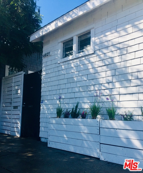 6821 Fountain Avenue Los Angeles, CA 90028 - Photo 21 of 21