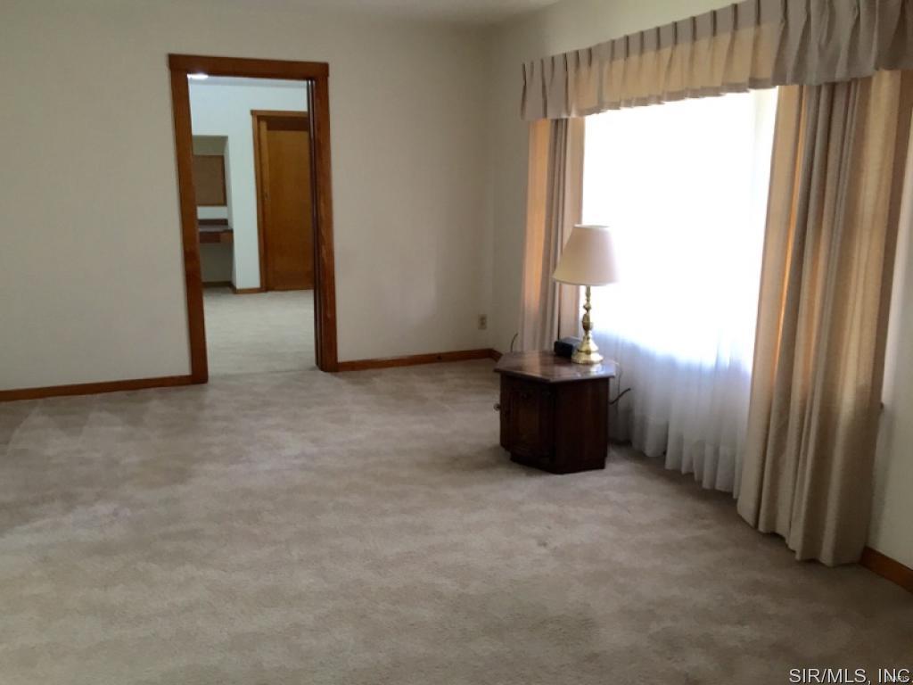 472 Shellview Street Bethalto, IL 62010 - Photo 6 of 9