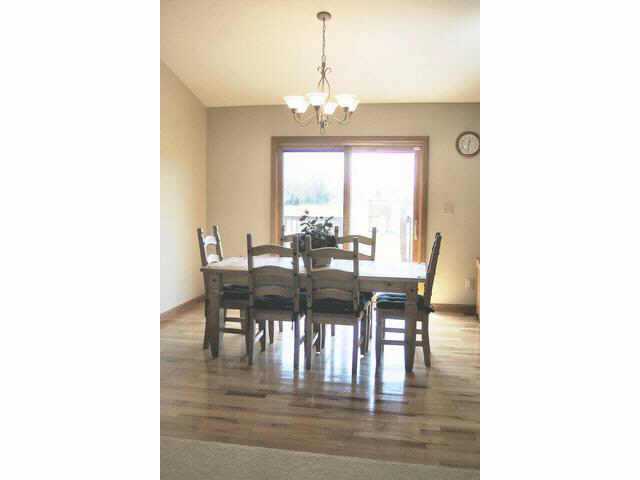 7361 Tarlton Road Circleville, OH 43113 - Photo 4 of 10 Gallery Image 4