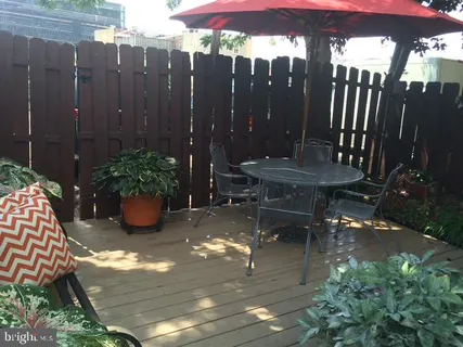 $1,250,000 | 1422 Lombard Street, Philadelphia, PA 19146