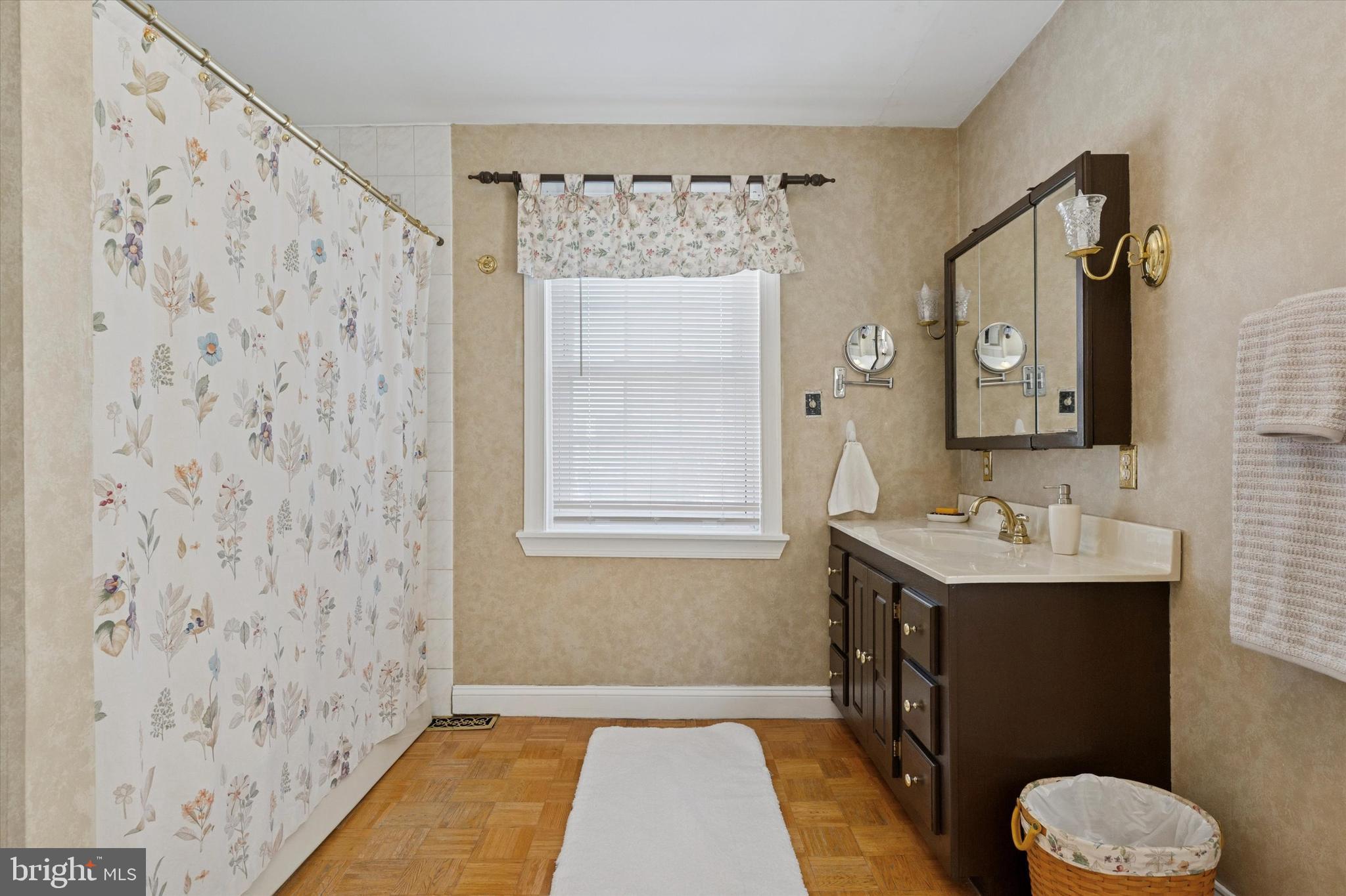 1422 Lombard Street Philadelphia, PA 19146 - Photo 32 of 37