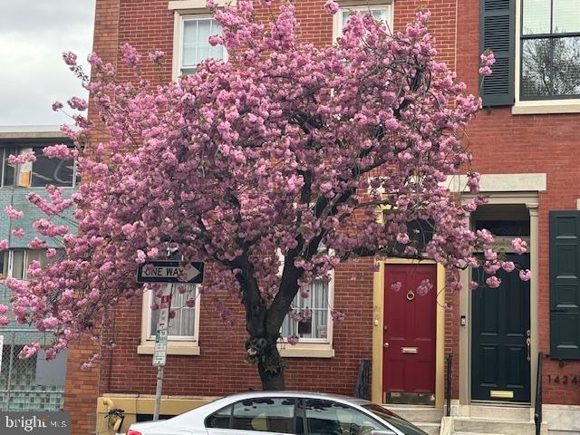 1422 Lombard Street Philadelphia, PA 19146 - Photo 5 of 37