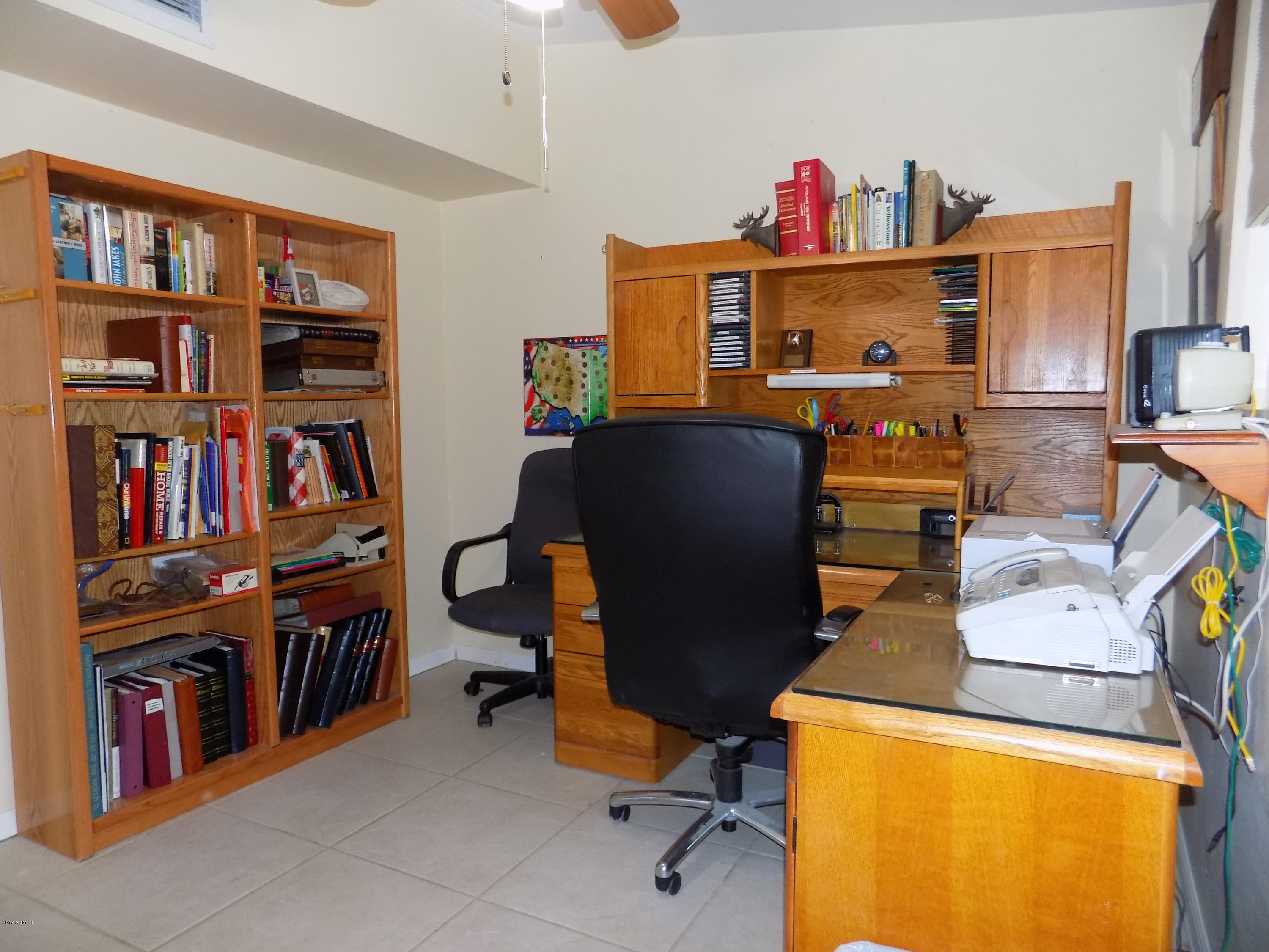 422 Hartford Road Kearny, AZ 85137 - Photo 15 of 37 Office 2