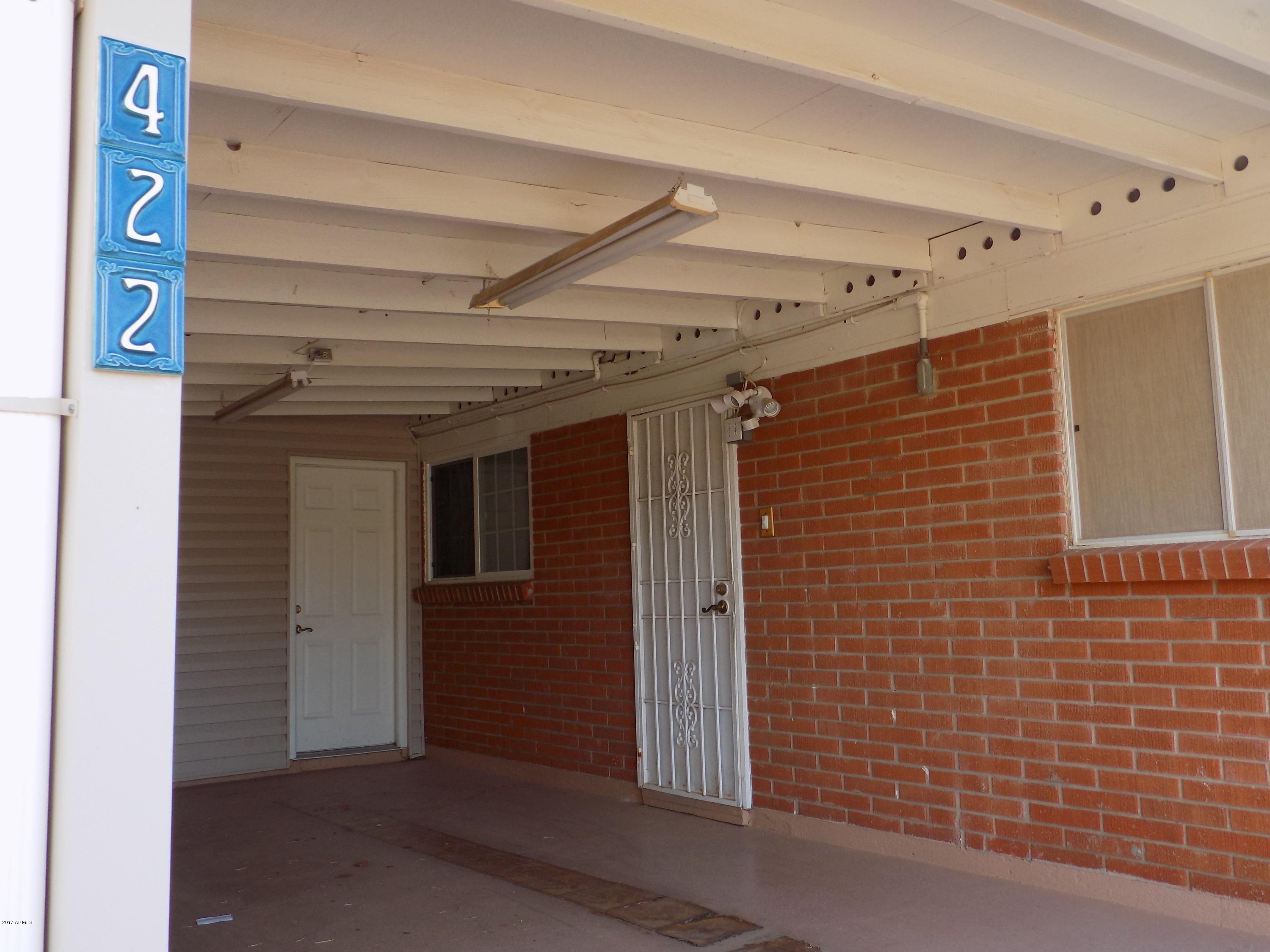 422 Hartford Road Kearny, AZ 85137 - Photo 4 of 37 Covered Parking