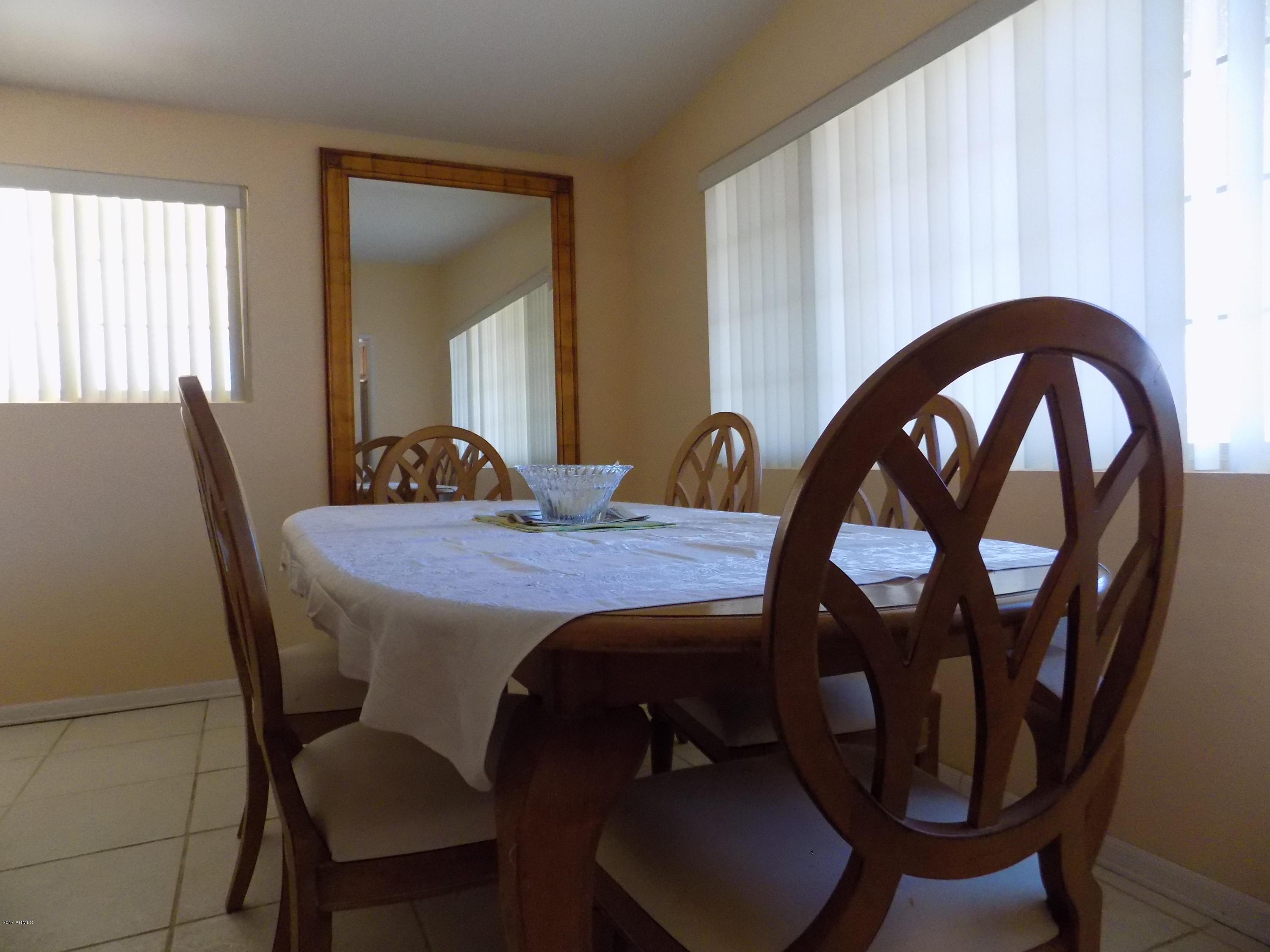 422 Hartford Road Kearny, AZ 85137 - Photo 9 of 37 Dining Area 1